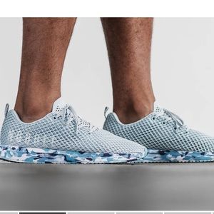 NoBull Ice Blue Wild Ocean Mesh Runners wms size 12, men’s size 10.5